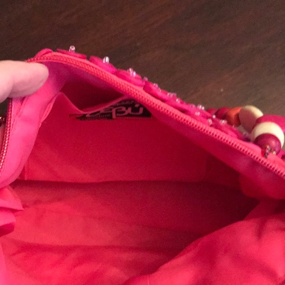 CEBU embellished shell handbag - Picture 4 of 6